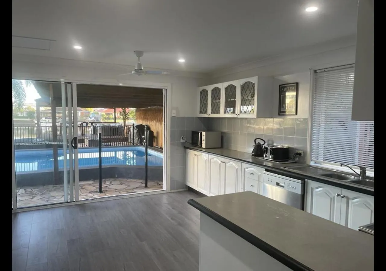 Large Waterfront Property With Spectacular Views & Sunsets Gold Coast