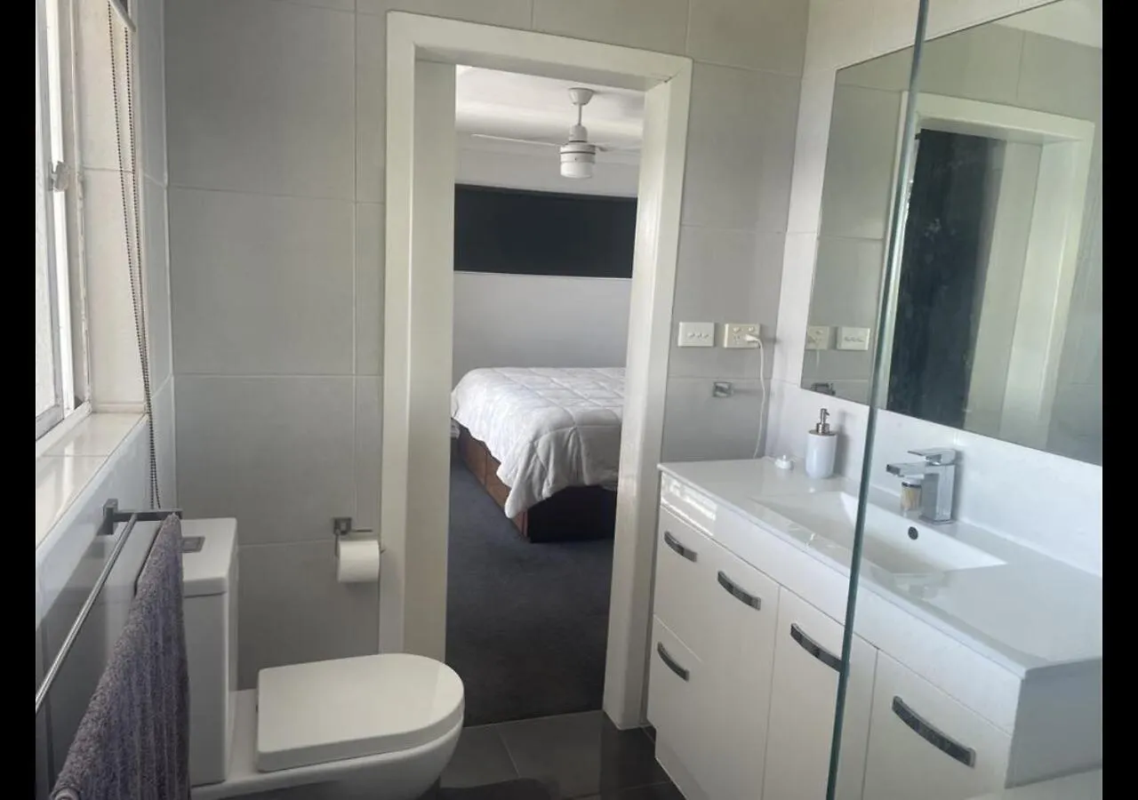 Hébergement de vacances Large Waterfront Property With Spectacular Views & Sunsets Gold Coast Australie