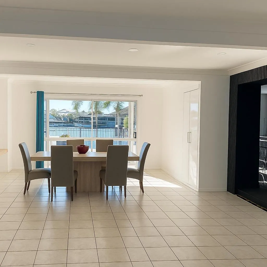 Large Waterfront Property With Spectacular Views & Sunsets Guldkusten Semesterbostad